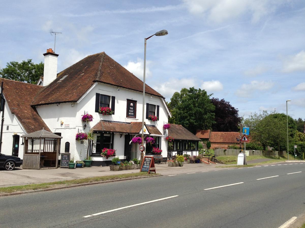 The Half Moon Hotel Petersfield Exterior photo